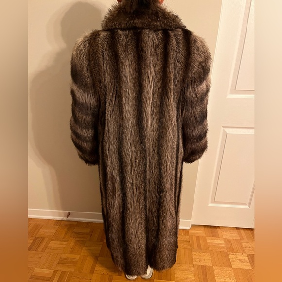 Women’s Brown Fur Coat - Picture 10 of 10